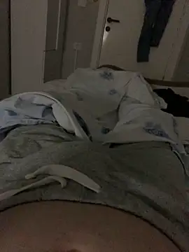 Erenn34 online show from September 11, 2025, 11:49 pm