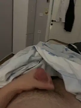 Erenn34 online show from September 19, 2025, 9:59 pm