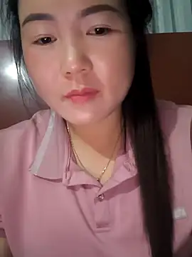 Snapshot of Sweetlove_77 chatting on December 5, 2024, 6:10 am Sweetlove 77 online show from December 5, 2024, 6:10 am