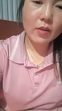 Snapshot of Sweetlove_77 chatting on December 5, 2024, 1:06 pm Sweetlove 77 online show from December 5, 2024, 1:06 pm