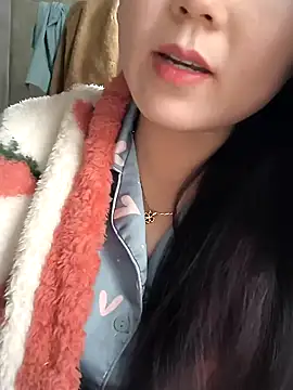 Snapshot of Sweetlove_77 chatting on January 5, 2025, 6:13 am Sweetlove 77 online show from January 5, 2025, 6:13 am