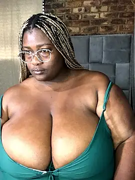 bustytitsxxx online show from January 14, 2026, 5:46 am