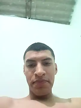 Snapshot of Rogersmit2 chatting on February 2, 2025, 3:21 am Rogersmit2 online show from February 2, 2025, 3:21 am