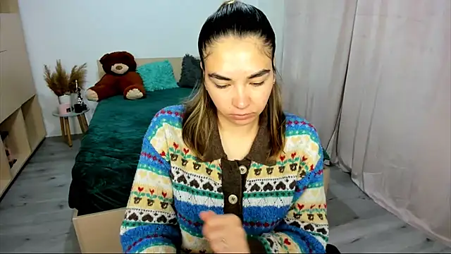 Alexa Dolly12 online show from September 30, 2025, 6:40 am