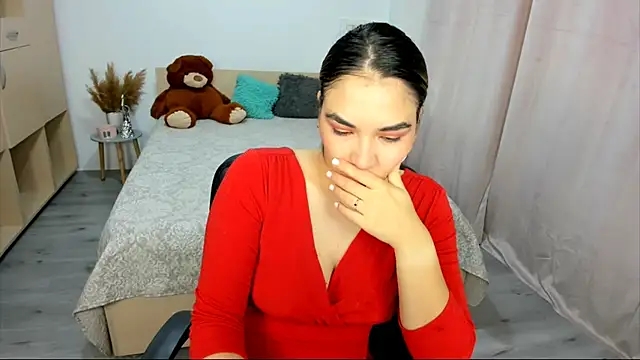 Alexa Dolly12 online show from October 3, 2025, 5:48 am