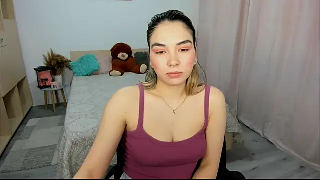 Alexa Dolly12 online show from February 18, 2026, 6:42 am