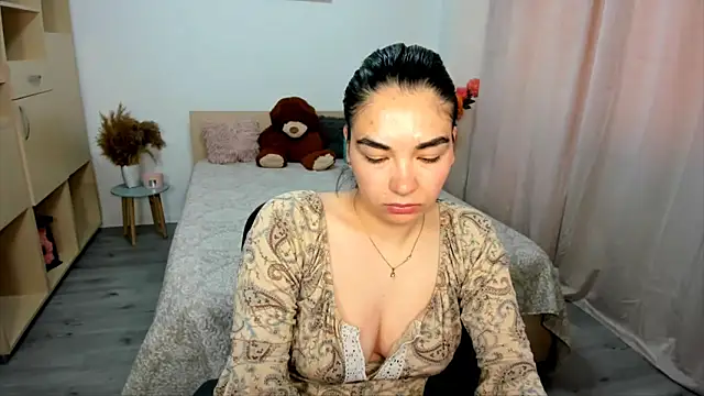 Alexa Dolly12 online show from May 30, 2026, 8:22 am