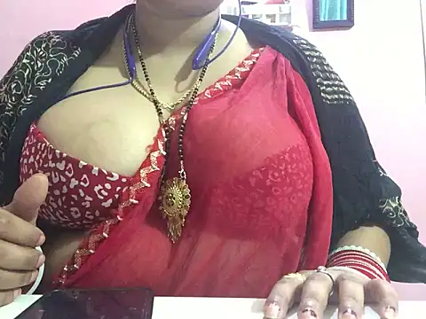 Snapshot of Desi_bhabhiii chatting on December 15, 2024, 9:24 am Desi bhabhiii online show from December 15, 2024, 9:24 am