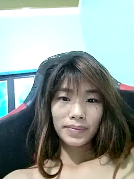 Snapshot of Lonalysexy chatting on July 1, 2026, 2:35 am Lonalysexy online show from July 1, 2026, 2:35 am