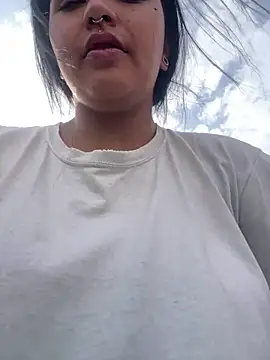  luna torres online show from March 3, 2026, 12:44 pm