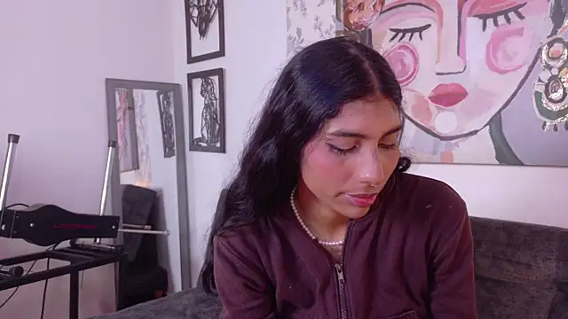 taty miller online show from April 4, 2026, 8:39 pm