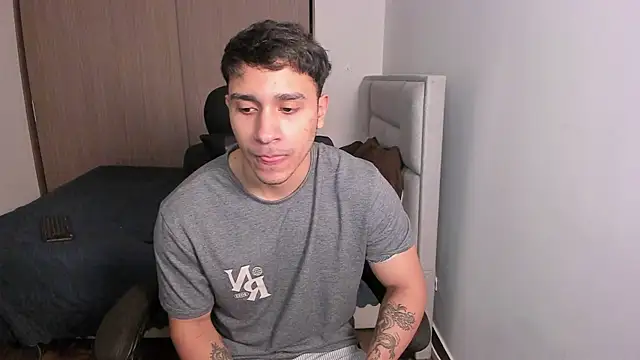 JayMarcos  online show from December 26, 2024, 2:01 am