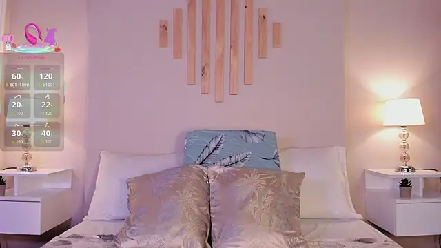 Snapshot of VictoriaNoah_ chatting on October 18, 2025, 7:25 pm VictoriaNoah online show from October 18, 2025, 7:25 pm