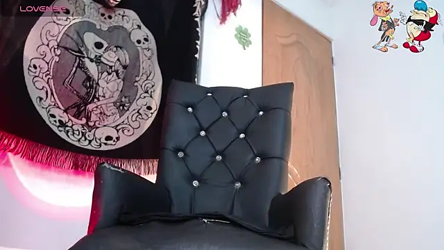 ren stipee online show from October 9, 2025, 2:53 am