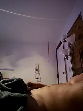 BigDDave6979 online show from October 6, 2025, 5:27 am