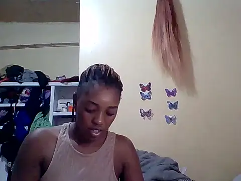 Zara Twilight online show from February 21, 2026, 8:32 pm