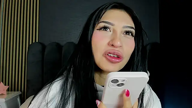 Nicolette ks  online show from March 28, 2026, 4:45 am