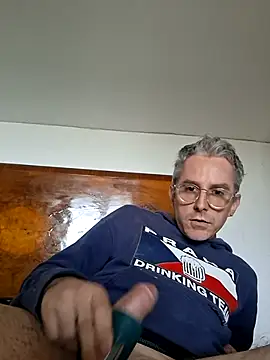 dedalus84 online show from April 16, 2026, 11:33 am