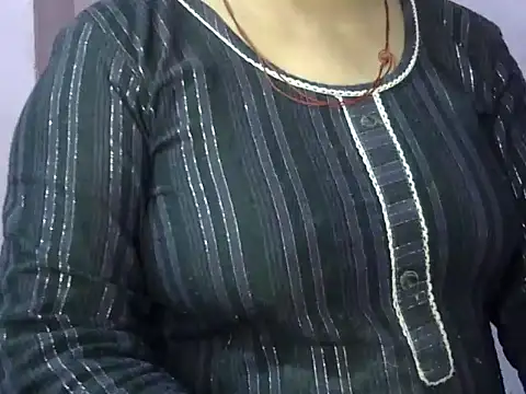 Snapshot of SHONALI_ chatting on December 9, 2024, 5:19 pm SHONALI online show from December 9, 2024, 5:19 pm