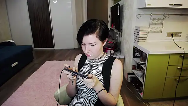 Kira Bakker online show from January 14, 2025, 2:19 am
