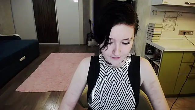 Kira Bakker online show from February 1, 2025, 3:41 am