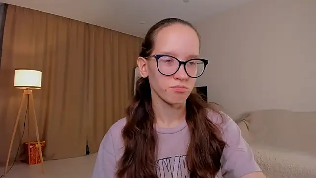 Snapshot of BettyBrowni chatting on September 30, 2025, 4:12 pm BettyBrowni online show from September 30, 2025, 4:12 pm