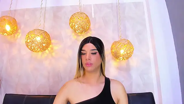 Snapshot of victoria_aleia_ chatting on January 15, 2025, 2:06 am victoria aleia online show from January 15, 2025, 2:06 am