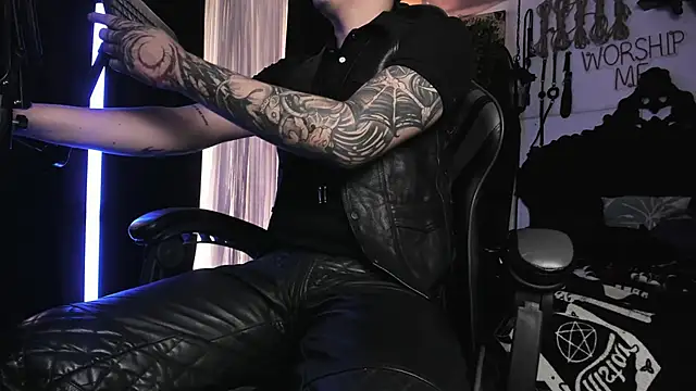 Snapshot of allanhurtss chatting on February 19, 2025, 6:10 pm allanhurtss online show from February 19, 2025, 6:10 pm