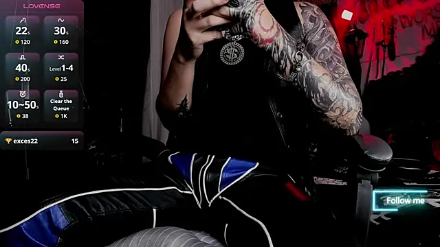 Snapshot of allanhurtss chatting on October 3, 2025, 1:30 pm allanhurtss online show from October 3, 2025, 1:30 pm