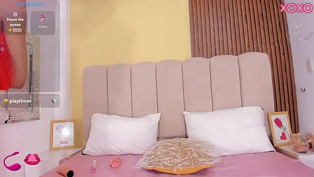 EmmyCruzZ online show from February 7, 2025, 3:55 am