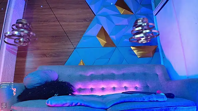 sarah banks1 online show from March 11, 2025, 10:42 pm