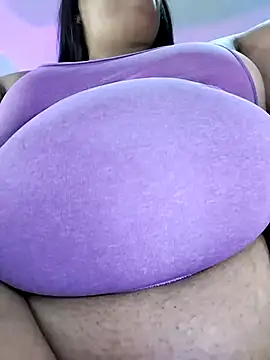 Snapshot of AvaChannel chatting on October 24, 2025, 11:06 am AvaChannel online show from October 24, 2025, 11:06 am