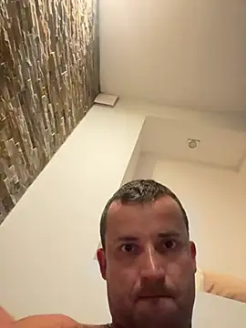 Snapshot of MateoKimiBi chatting on July 20, 2026, 11:18 pm MateoKimiBi online show from July 20, 2026, 11:18 pm