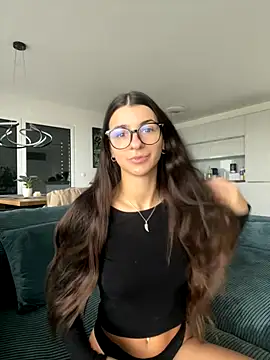 Snapshot of Wildberry_ chatting on November 11, 2025, 8:14 am Wildberry online show from November 11, 2025, 8:14 am