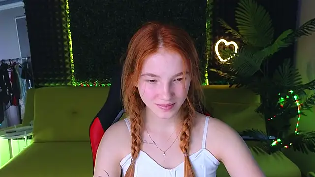 Snapshot of erikabrian chatting on December 12, 2024, 4:15 am erikabrian online show from December 12, 2024, 4:15 am