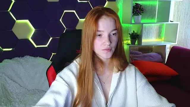 Snapshot of erikabrian chatting on December 18, 2024, 4:31 am erikabrian online show from December 18, 2024, 4:31 am