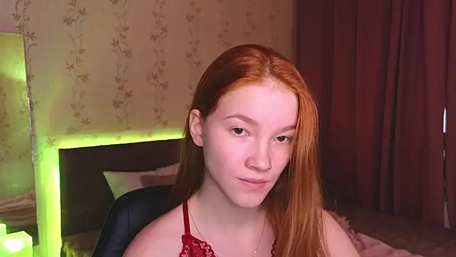 Snapshot of erikabrian chatting on December 19, 2024, 4:13 am erikabrian online show from December 19, 2024, 4:13 am