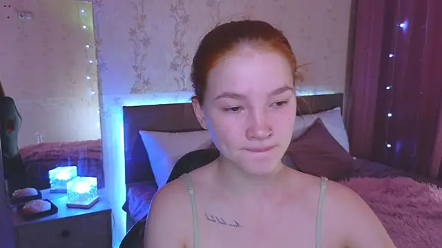 Snapshot of erikabrian chatting on December 24, 2024, 4:33 am erikabrian online show from December 24, 2024, 4:33 am