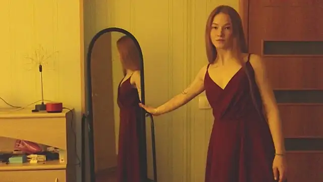 Snapshot of erikabrian chatting on January 12, 2025, 5:44 pm erikabrian online show from January 12, 2025, 5:44 pm