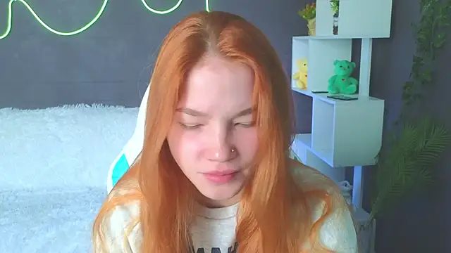 Snapshot of erikabrian chatting on September 10, 2025, 1:49 am erikabrian online show from September 10, 2025, 1:49 am