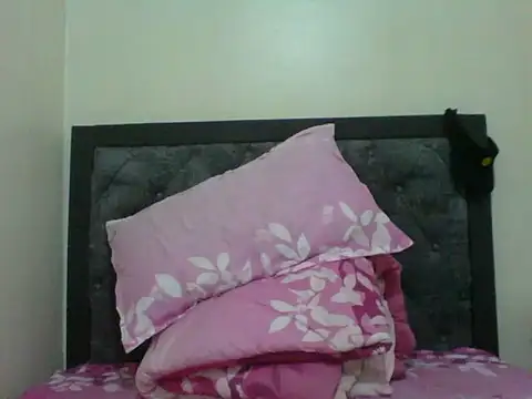 girltotok online show from December 19, 2025, 6:37 pm