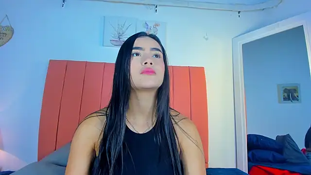 valen rose0 online show from December 19, 2025, 12:12 pm