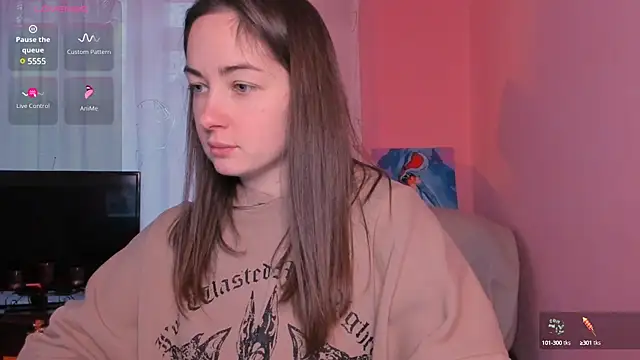 Snapshot of cClandesTina chatting on February 14, 2025, 2:44 pm cClandesTina online show from February 14, 2025, 2:44 pm