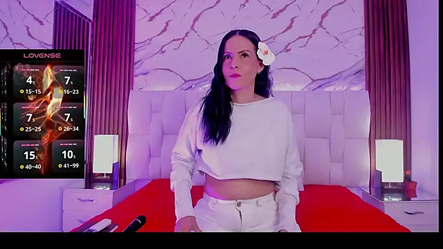 Coco Balenciaga  online show from March 1, 2026, 11:45 am