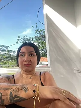 Snapshot of Pretty_Isadora chatting on January 4, 2025, 8:48 pm Pretty Isadora online show from January 4, 2025, 8:48 pm