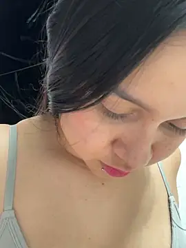 Snapshot of Pretty_Isadora chatting on January 19, 2025, 12:38 am Pretty Isadora online show from January 19, 2025, 12:38 am