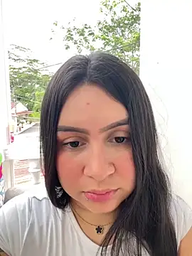 Snapshot of Pretty_Isadora chatting on January 31, 2025, 8:01 pm Pretty Isadora online show from January 31, 2025, 8:01 pm