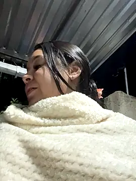 Snapshot of Pretty_Isadora chatting on October 23, 2025, 11:57 pm Pretty Isadora online show from October 23, 2025, 11:57 pm