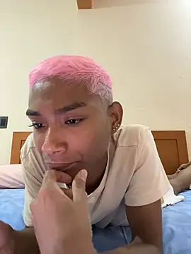 Snapshot of alejo_cute chatting on February 27, 2025, 2:43 pm alejo cute online show from February 27, 2025, 2:43 pm