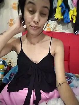 Snapshot of The-quee22 chatting on October 1, 2025, 3:45 am The-quee22 online show from October 1, 2025, 3:45 am